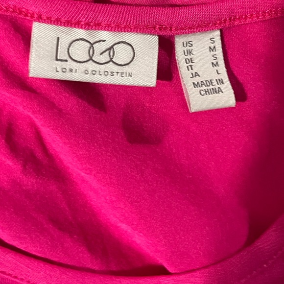 NWOT LOGO Hot Pink Tank Top w/ Asymmetrical Ruffled Hemline!! - Picture 3 of 7